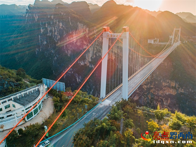 �Ƽ��x�ܘ����B(y��ng)�o(h��)����S105�����P�������������O(ji��n)�yϵ�y(t��ng)