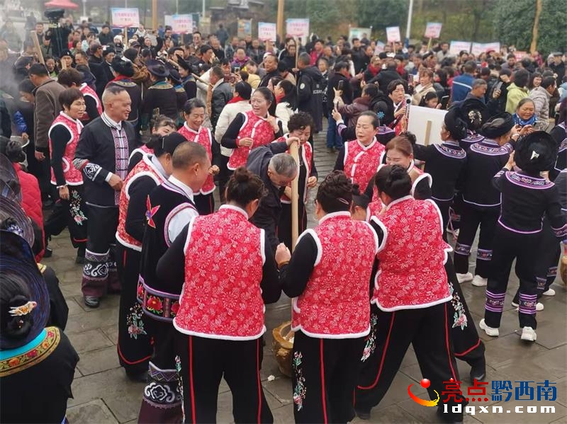 �d�x���f����e�k�����v�R�S�R�´�������g�۹��F�A��ӭ�����w���
