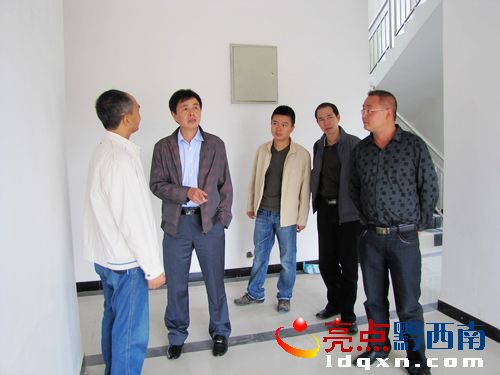 �D1��κο��Ժ�L�z��ָ���R�X��ͥ���ƻI�乤����.JPG