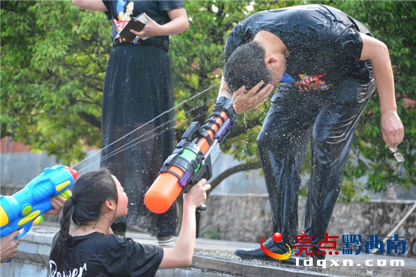 Preview Image 1