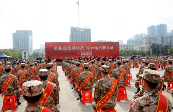 ǭ�������e�С�����ӭ��ힹ�����ͬ�Ă��Џ����������